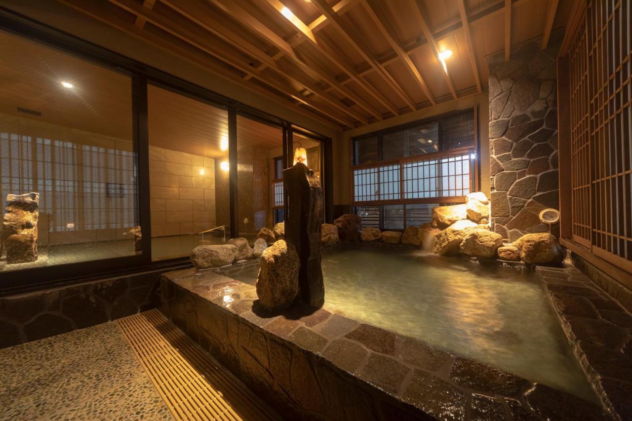 Dormy Inn Premium Namba Annex Natural Hot Spring Osaka Ngoại thất bức ảnh